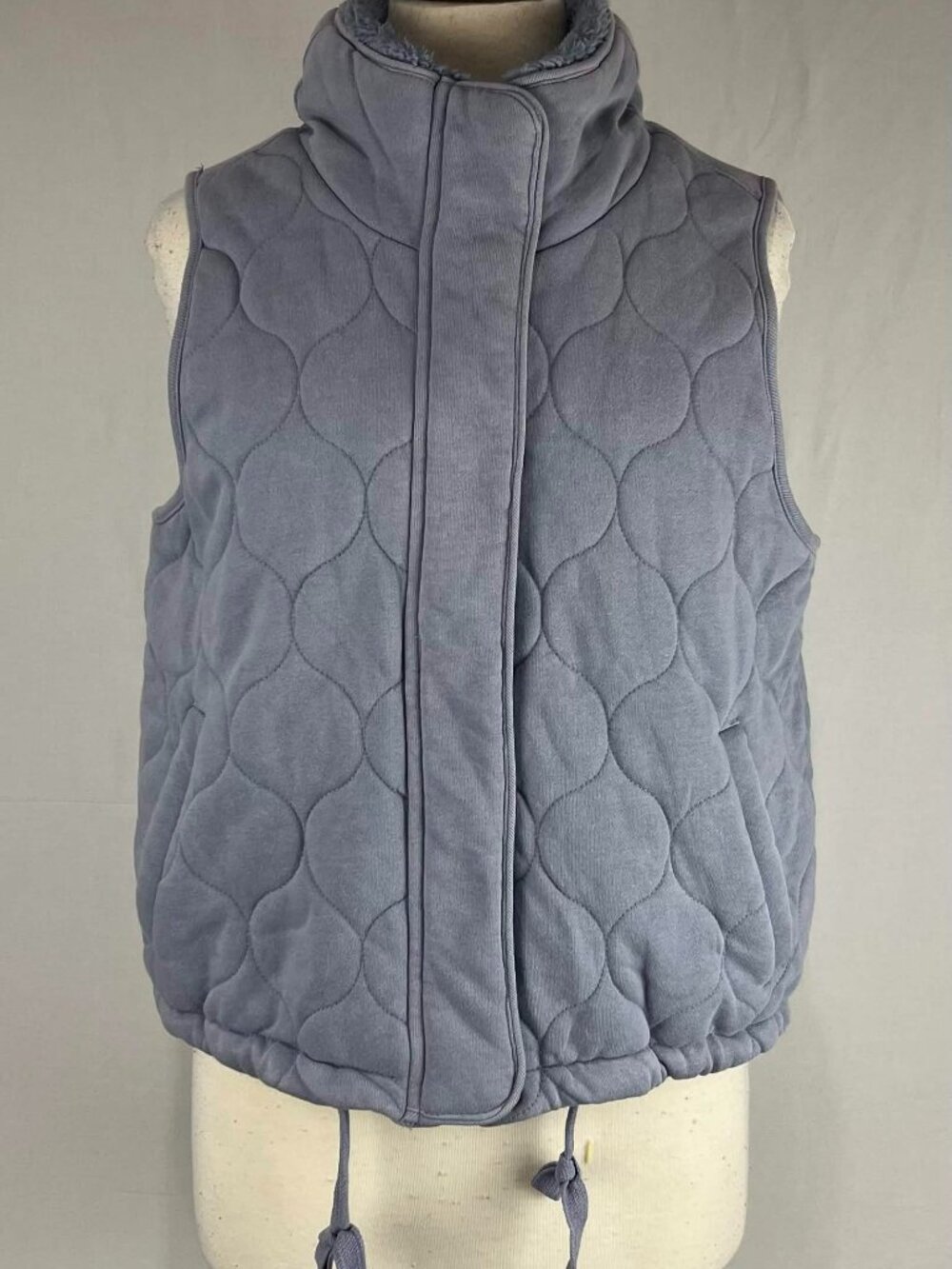 EUC Calia Carrie Underwood Womens Puffer Vest Blue Quilted Fleece Lined Size M